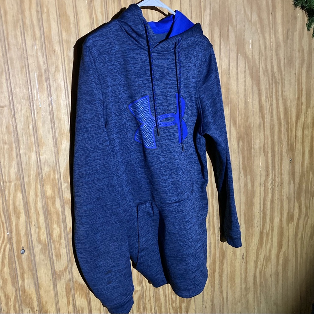 Men’s Under Armour Sweatshirt